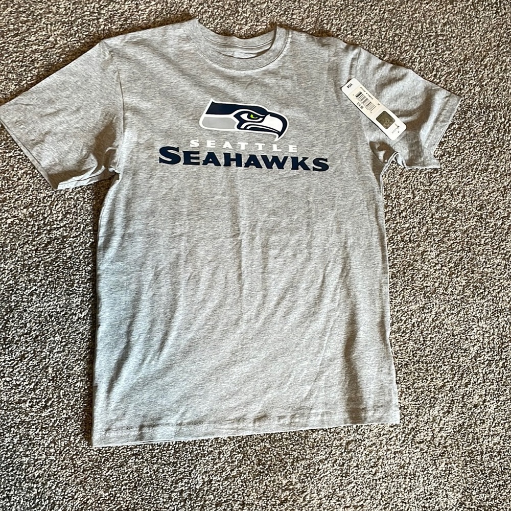Seahawks t-shirt. Size medium youth.